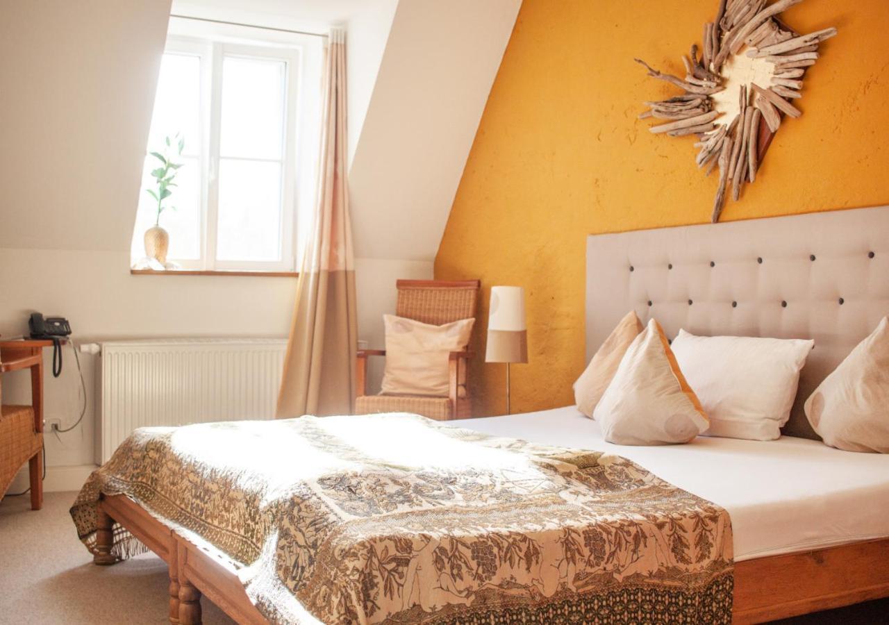 Naturschlosshotel Blumenthal Aichach Ruang foto